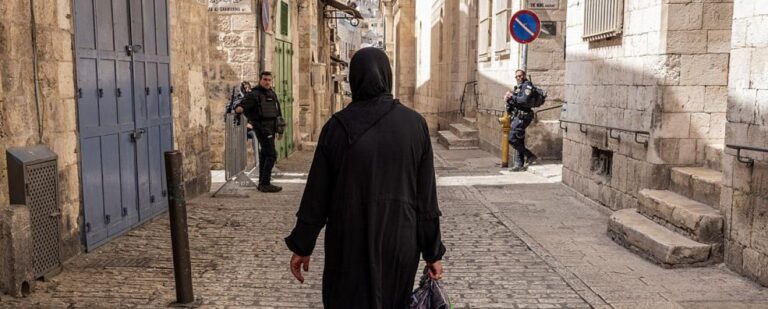 سيادة العنوان: كيف تُعاد هندسة القدس رقمياً عبر الخرائط